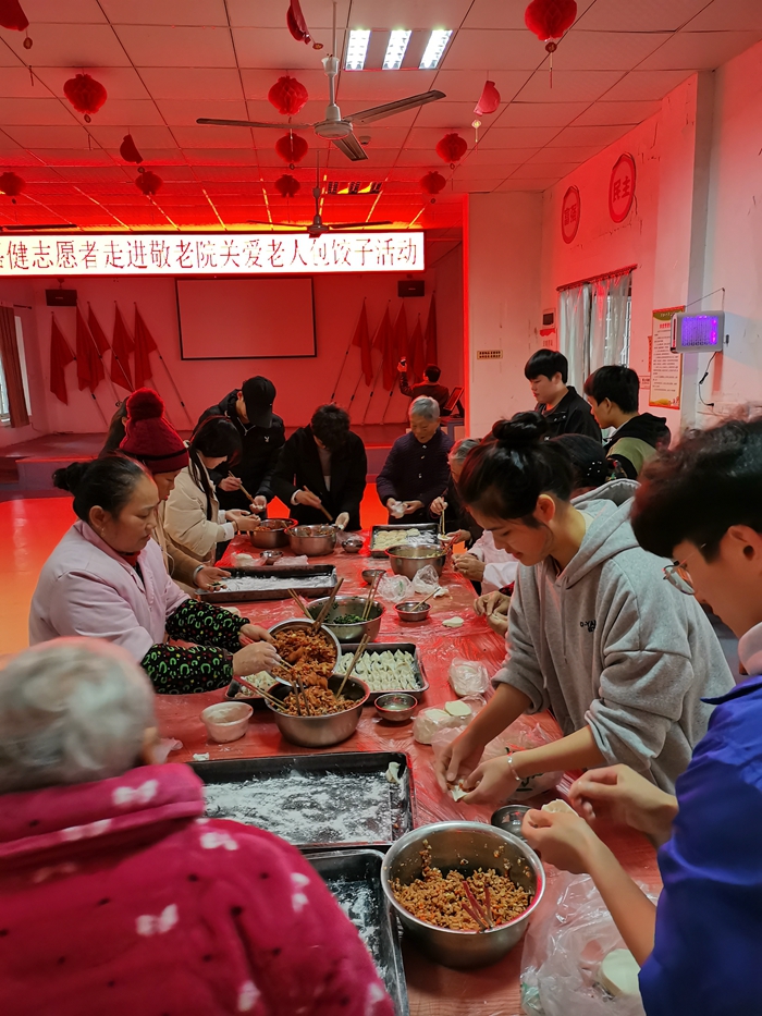 包饺子.jpg
