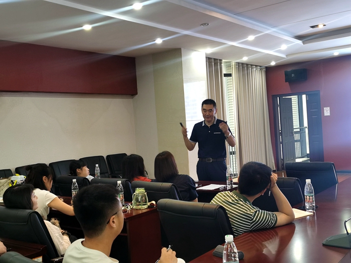 抑郁症的识别与治疗4.jpg 抑郁症的识别与治疗4.jpg