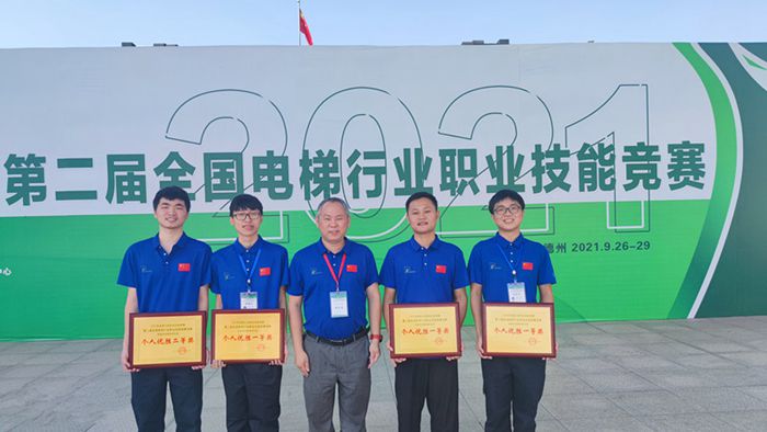 学校代表队.jpg