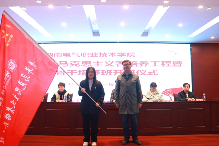 QQ图片20221202101726.jpg