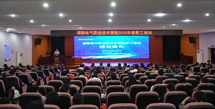 微信图片_20250702235716_副本.jpg