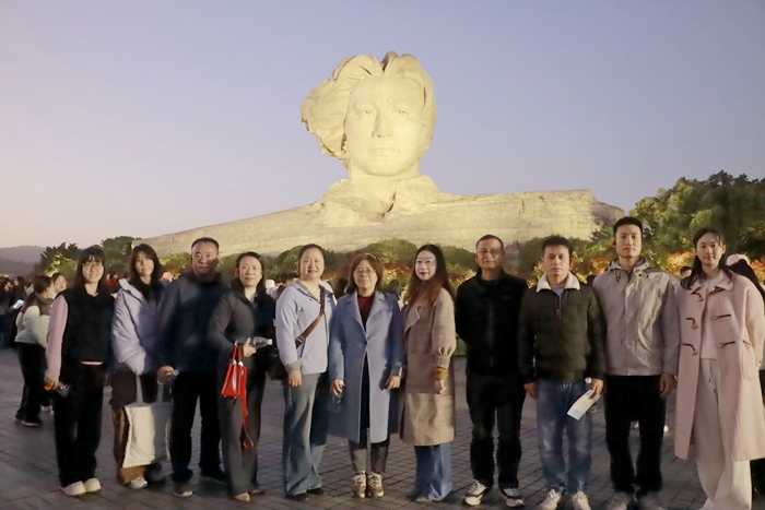 微信图片_20251129102859.jpg 微信图片_20251129102859.jpg